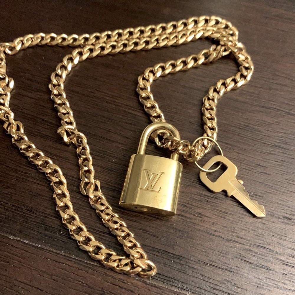 Authentic Lv Padlock - Picture 2 of 9